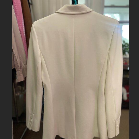 Alice + Olivia- Breann Long Fitted Blazer in the color OFF WHITE - Picture 2 of 2